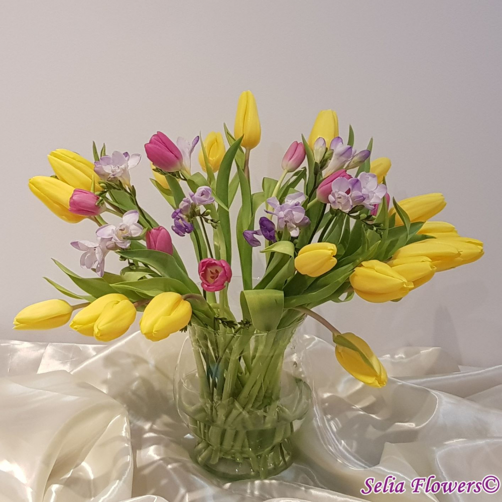 Cum poți să prelungești durata de viață a florilor pe care le primești în dar - tips&tricks